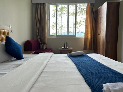 hotel kasturi