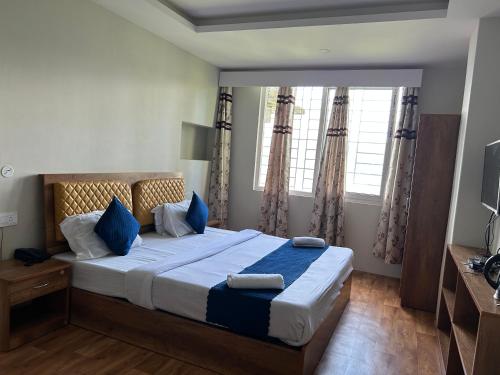 hotel kasturi