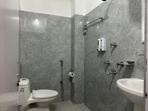 hotel kasturi