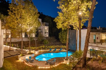 velmore kasauli operated by royal orchid