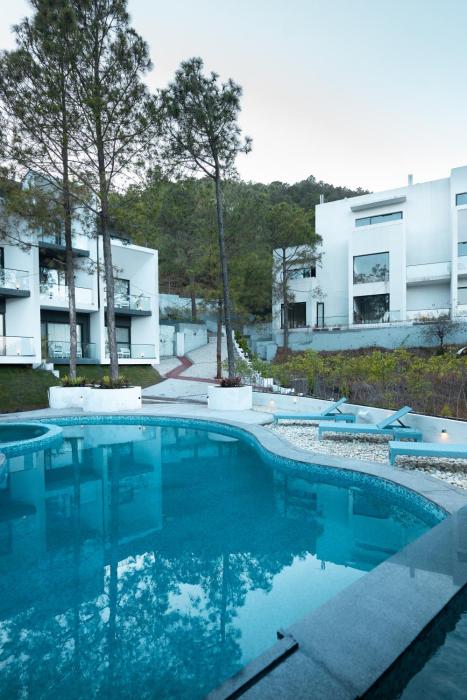 velmore kasauli operated by royal orchid