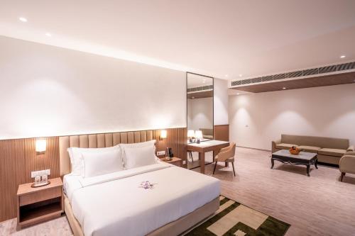 velmore kasauli operated by royal orchid