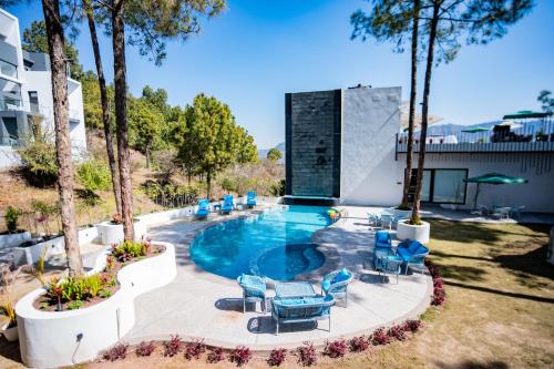 velmore kasauli operated by royal orchid