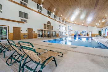 comfort suites wisconsin dells area