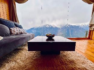 awe glamping