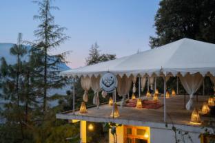 the isisinga a forest retreat in mountain