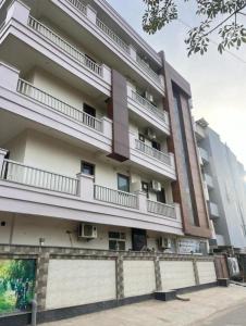 aura luxury studio near artemis hospital gurgaon