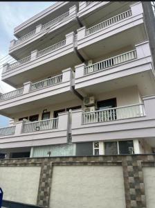 aura luxury studio near artemis hospital gurgaon