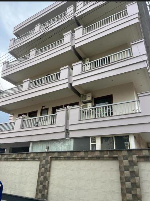 aura luxury studio near artemis hospital gurgaon