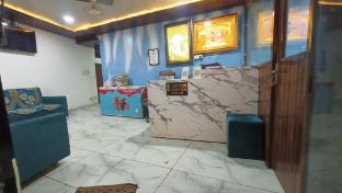 hotel anmol palace