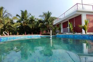 anchor beach resort