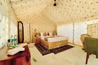 desert glory resort