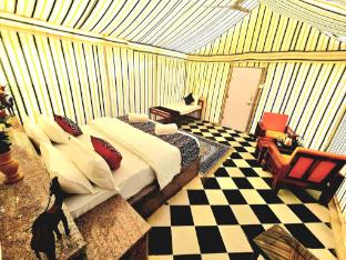desert glory resort
