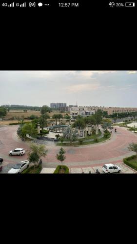 radhe krishna sarnam luxury stay