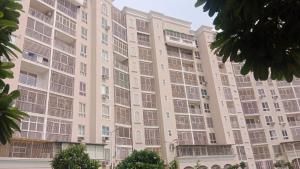 radhe krishna sarnam luxury stay