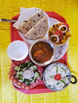 the deep ganesha inn