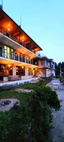 doghari stays auberge
