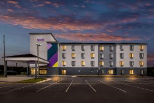 spark by hilton pelham birmingham i 65