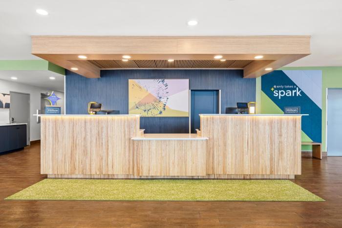 spark by hilton pelham birmingham i 65