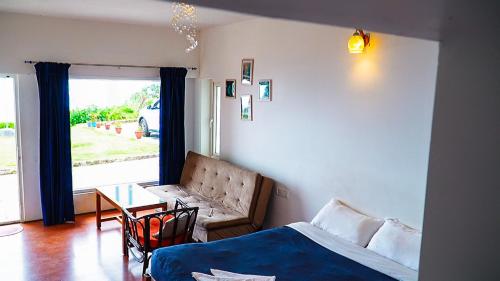 happyhuts at green valley view