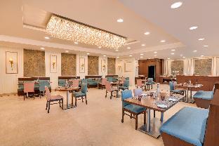 lemon tree hotel noida