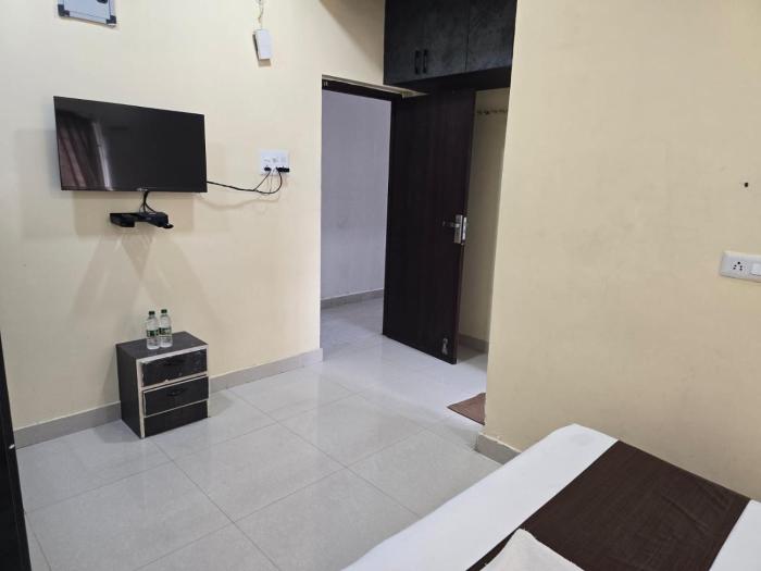 gt empire hotel near chennai trade centre