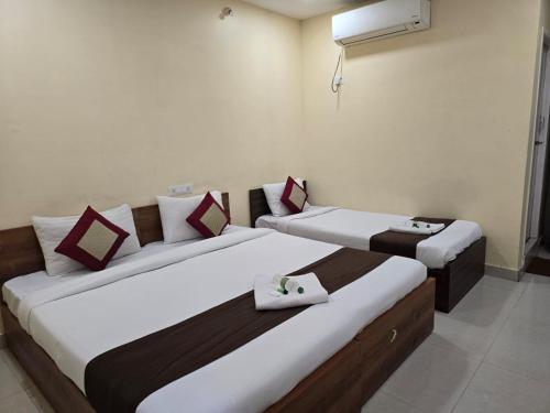 Gt Empire Hotel Near Chennai Trade Centre,No 3/81, Valluvar Salai, Sri Chaitanya School Opp, Ramupuram,2 star