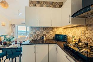 alaya stays 2 bhk with balcony veera marina