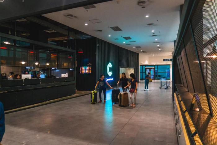 capsuletransit landside airport hotel public area gateway klia t2 lvl 1