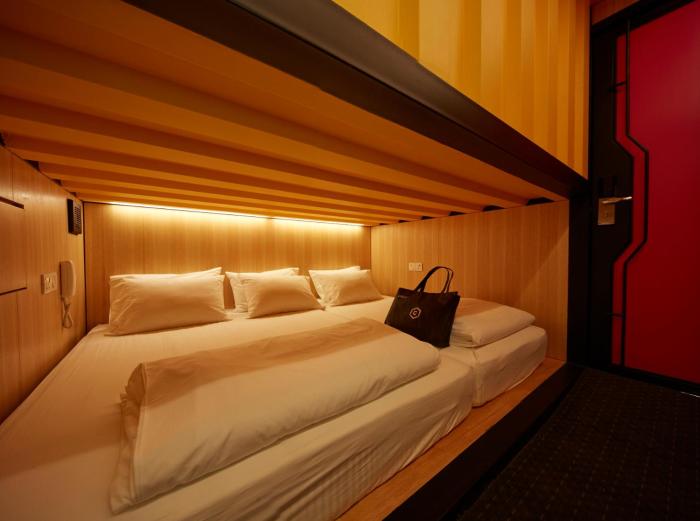 capsuletransit landside airport hotel public area gateway klia t2 lvl 1