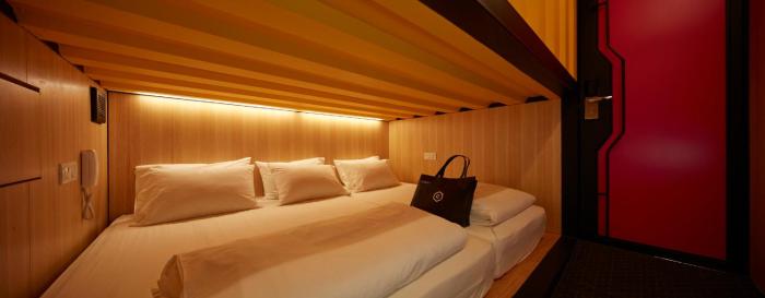 capsuletransit landside airport hotel public area gateway klia t2 lvl 1