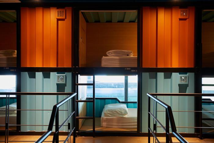 capsuletransit landside airport hotel public area gateway klia t2 lvl 1