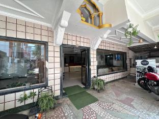 hotel sai village