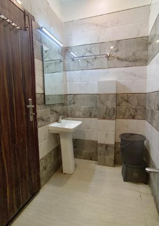 hotel d k residency ghaziabad