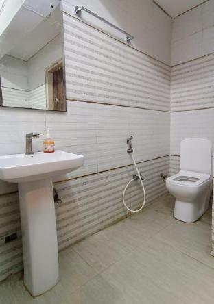 hotel d k residency ghaziabad