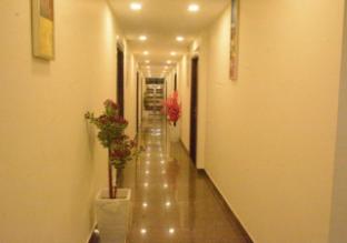 hotel d k residency ghaziabad