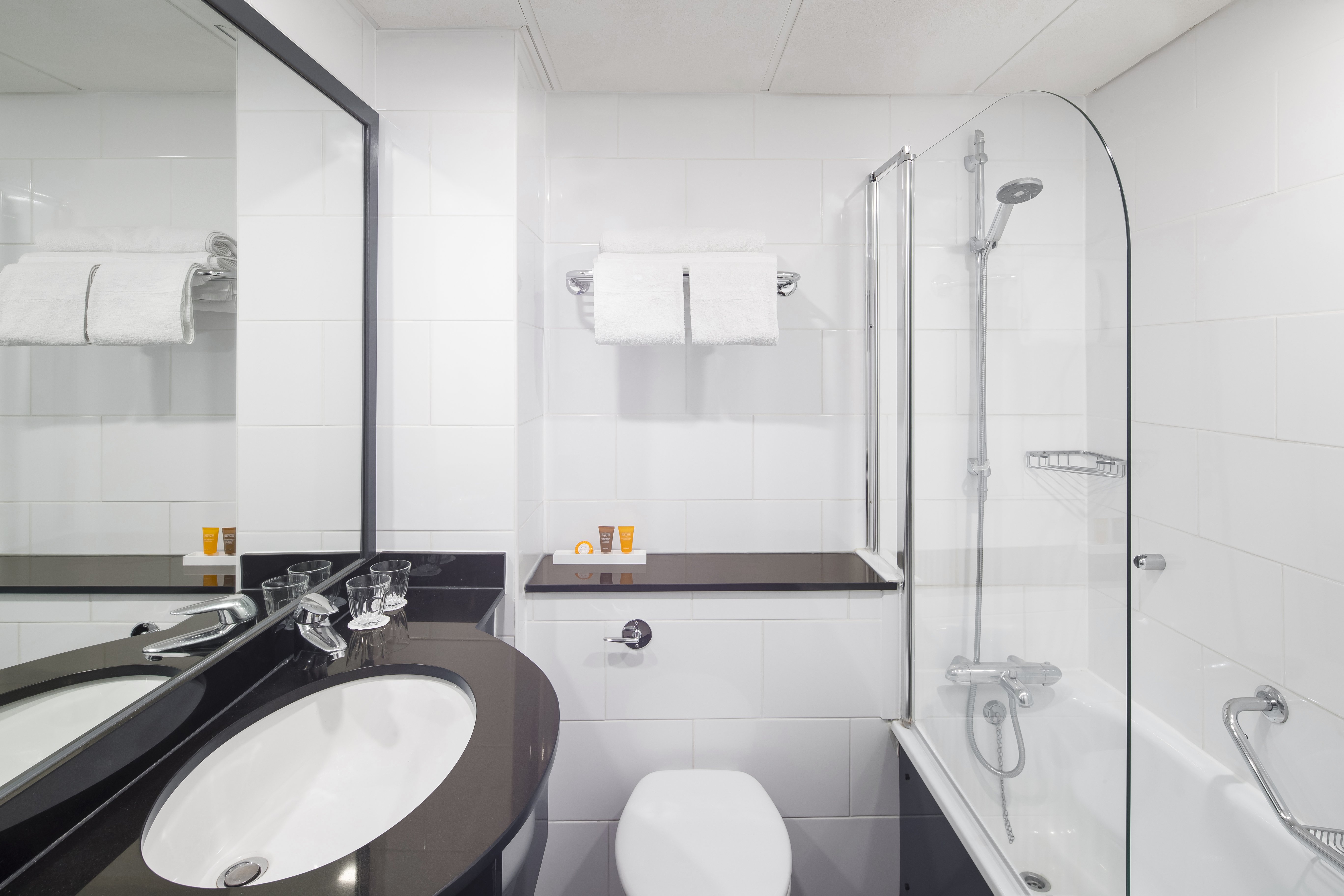 holiday inn peterborough west by ihg