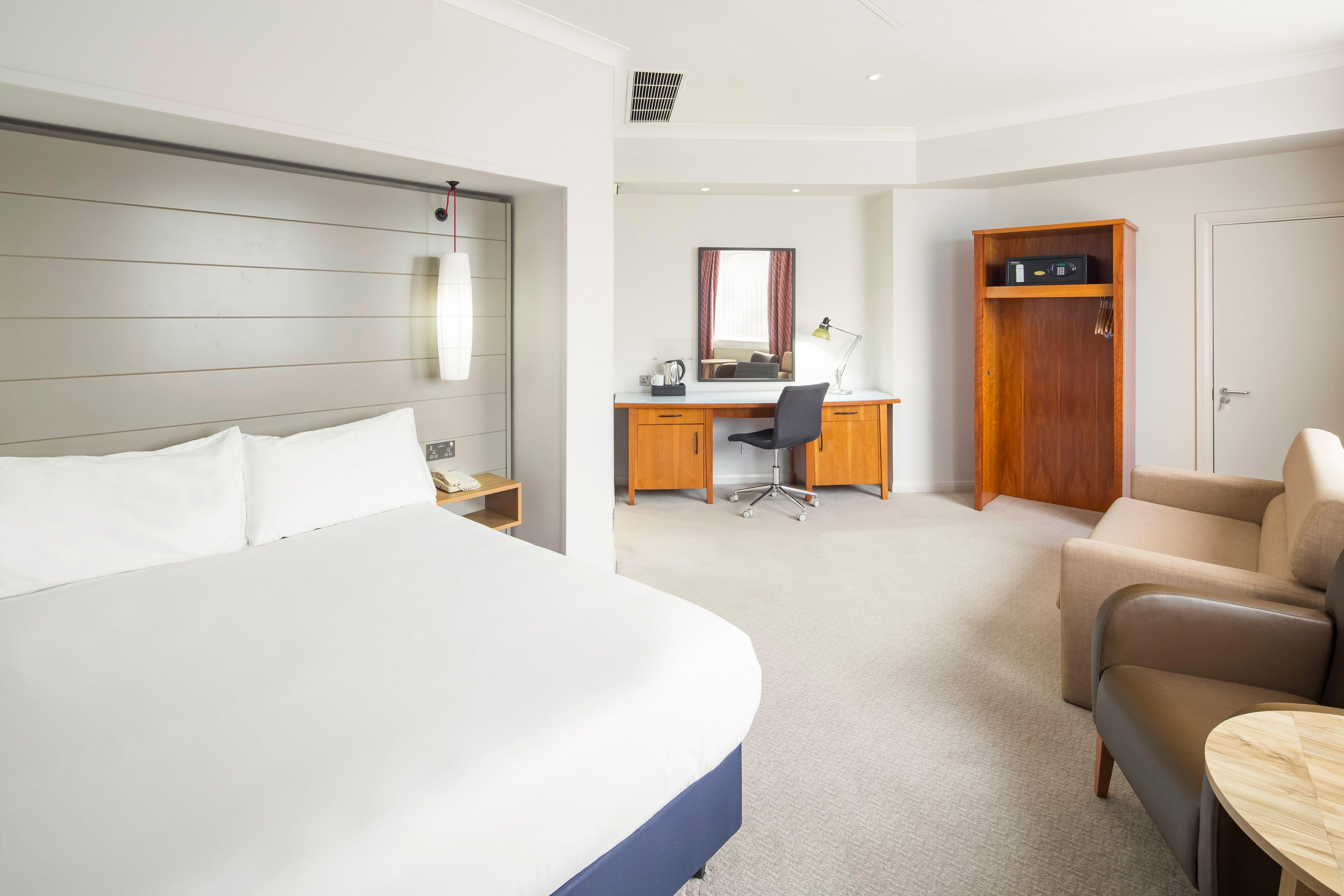 holiday inn peterborough west by ihg