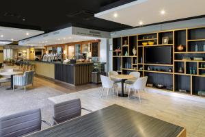 holiday inn peterborough west by ihg