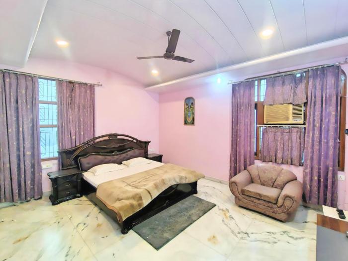 riya villa luxury stay varanasi