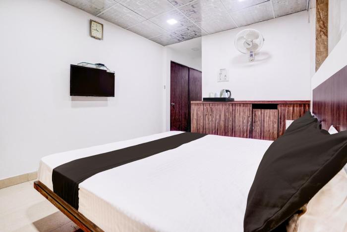 super collection o lokhandwala andheri west formerly white star