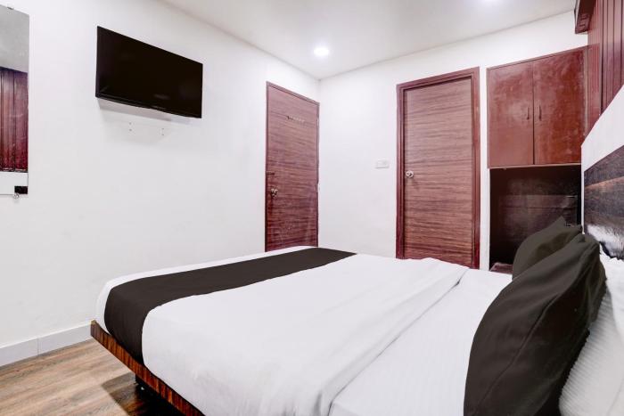 super collection o lokhandwala andheri west formerly white star