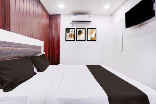 super collection o lokhandwala andheri west formerly white star