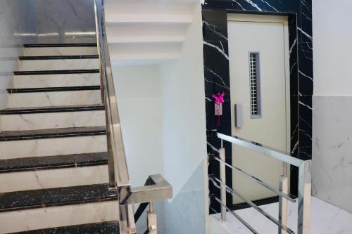 hotel malwa residency
