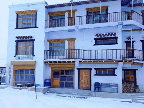 Lhaksam Homestay By Stayapart,,2 star