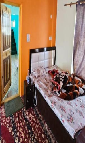 lhaksam homestay by stayapart