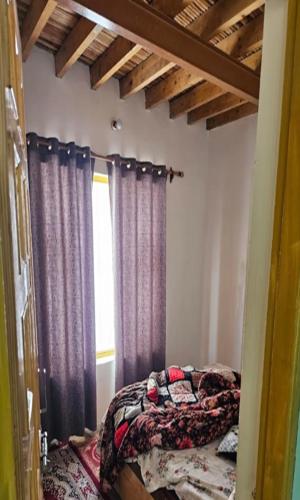 lhaksam homestay by stayapart