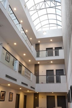 enkay residency sector 15