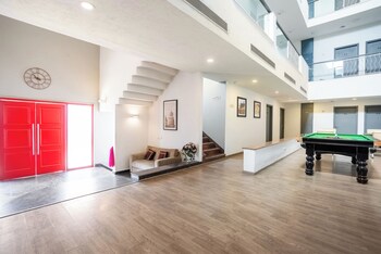 enkay residency sector 15