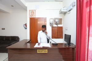 hotel o loknath inn